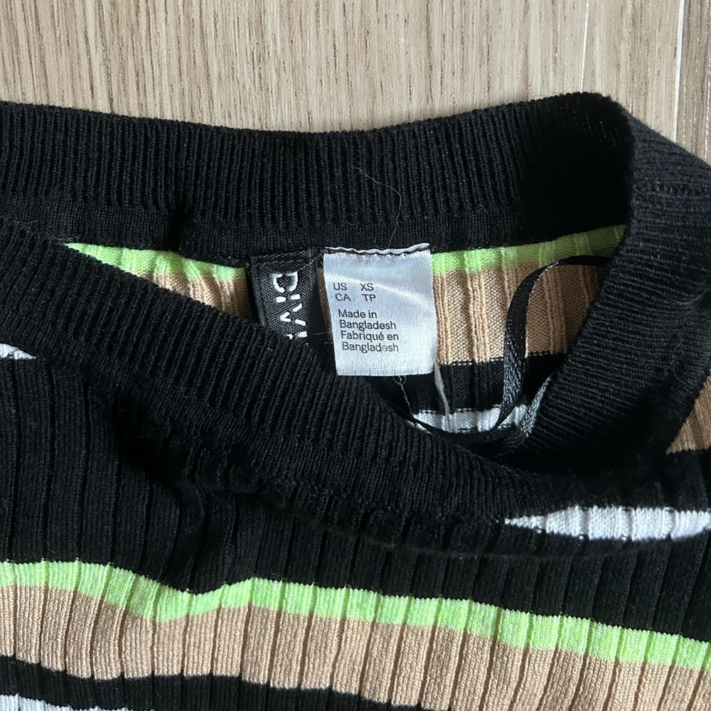 h&m long sleeve - Picture 2 of 4